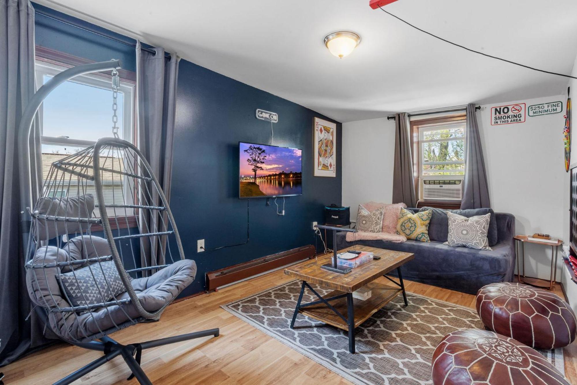 9 Bedroom, 14 Beds House Great For Big Groups Near Boardwalk, Tropicana Casa vacanze Atlantic City