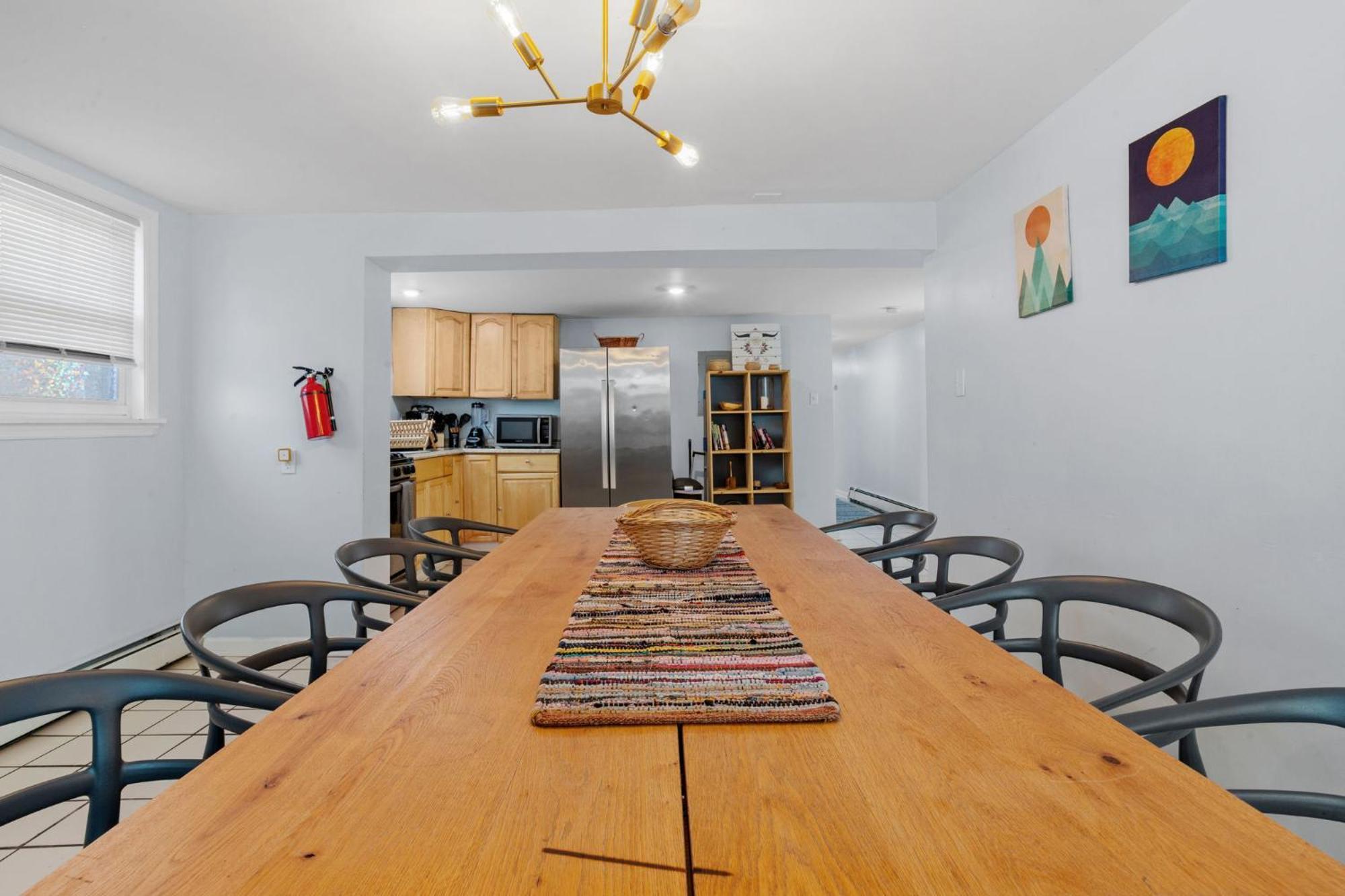 Casa vacanze 9 Bedroom, 14 Beds House Great For Big Groups Near Boardwalk, Tropicana Atlantic City