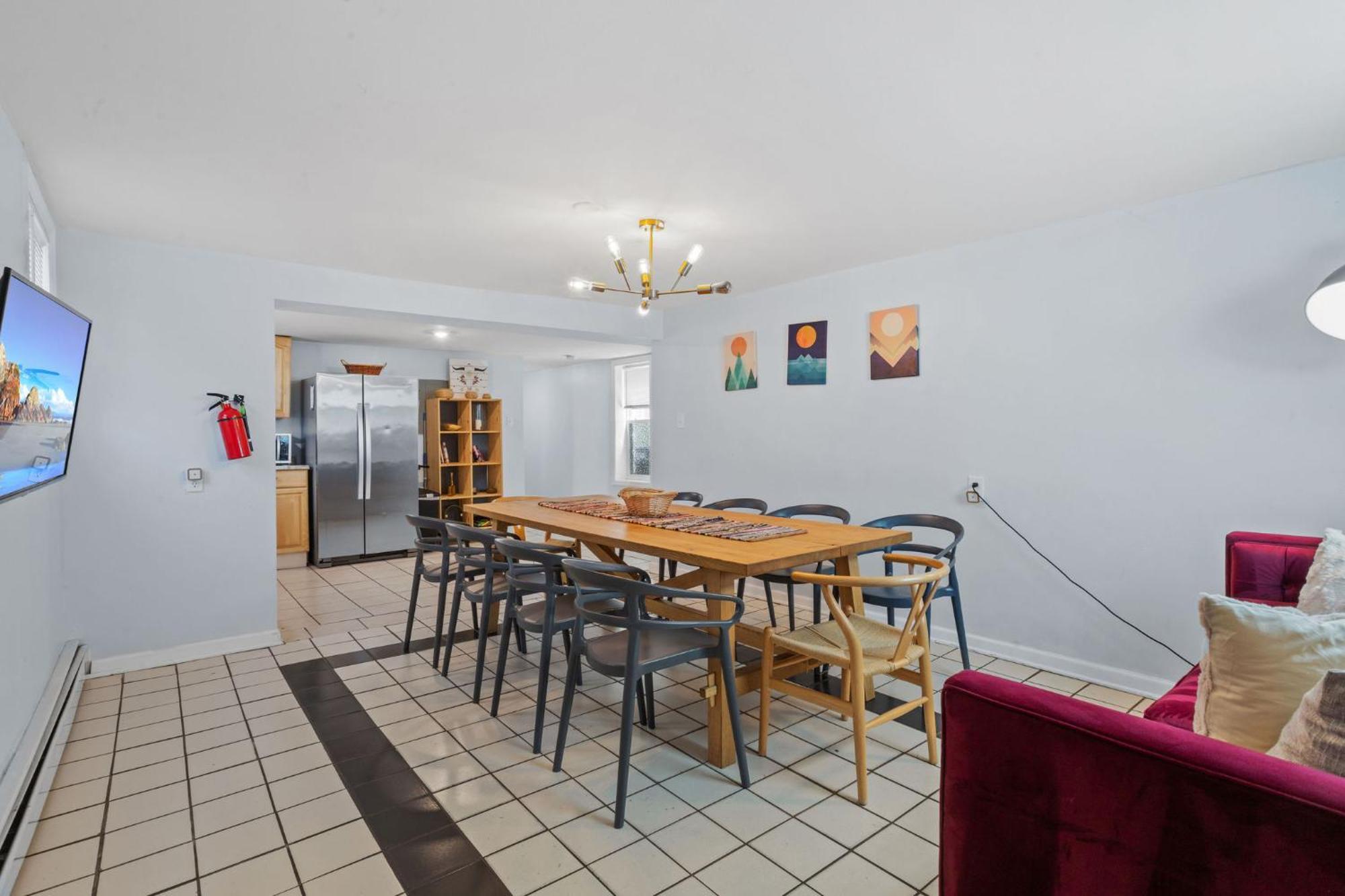 Casa vacanze 9 Bedroom, 14 Beds House Great For Big Groups Near Boardwalk, Tropicana *