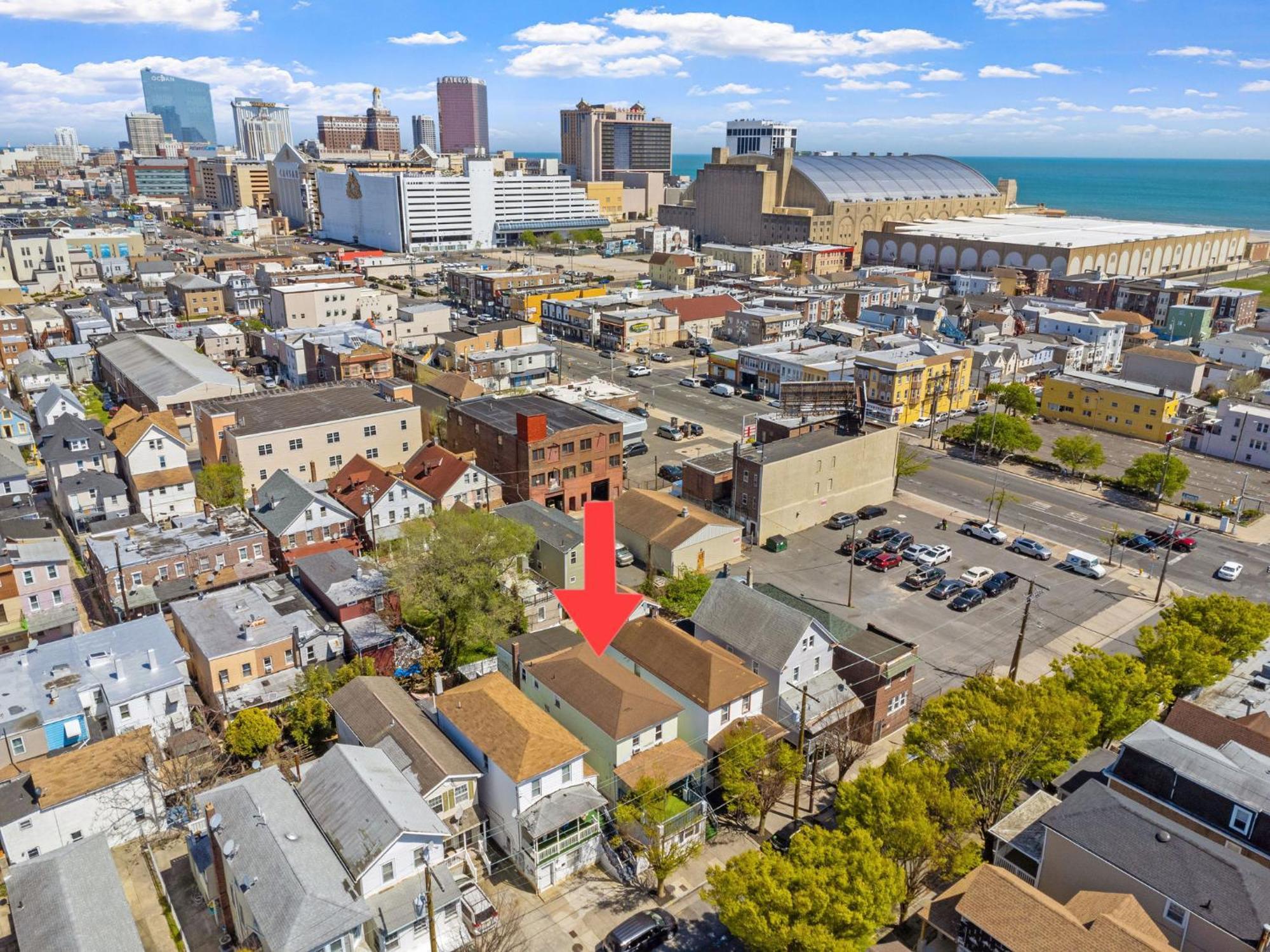 9 Bedroom, 14 Beds House Great For Big Groups Near Boardwalk, Tropicana Atlantic City