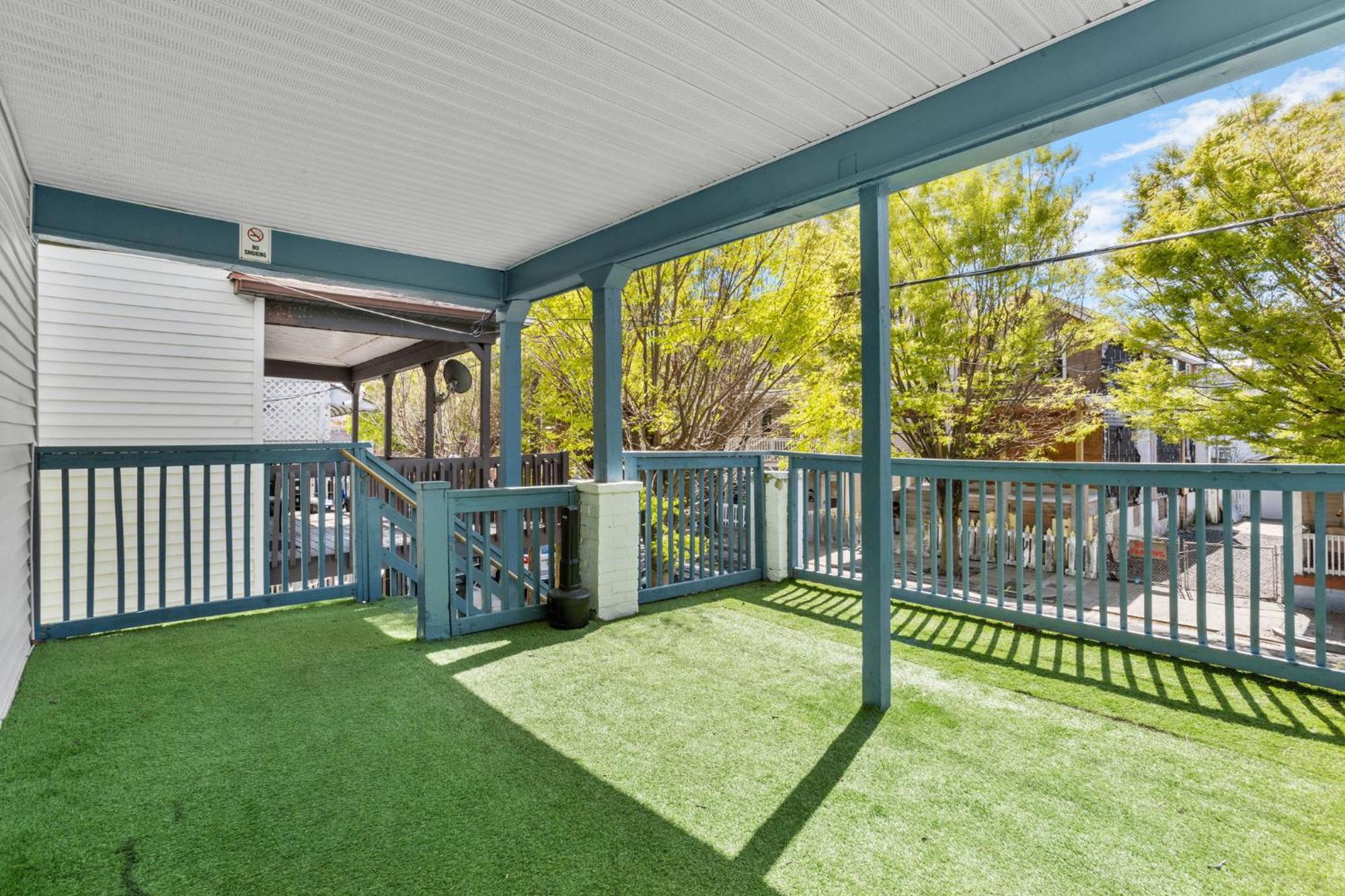 9 Bedroom, 14 Beds House Great For Big Groups Near Boardwalk, Tropicana Atlantic City